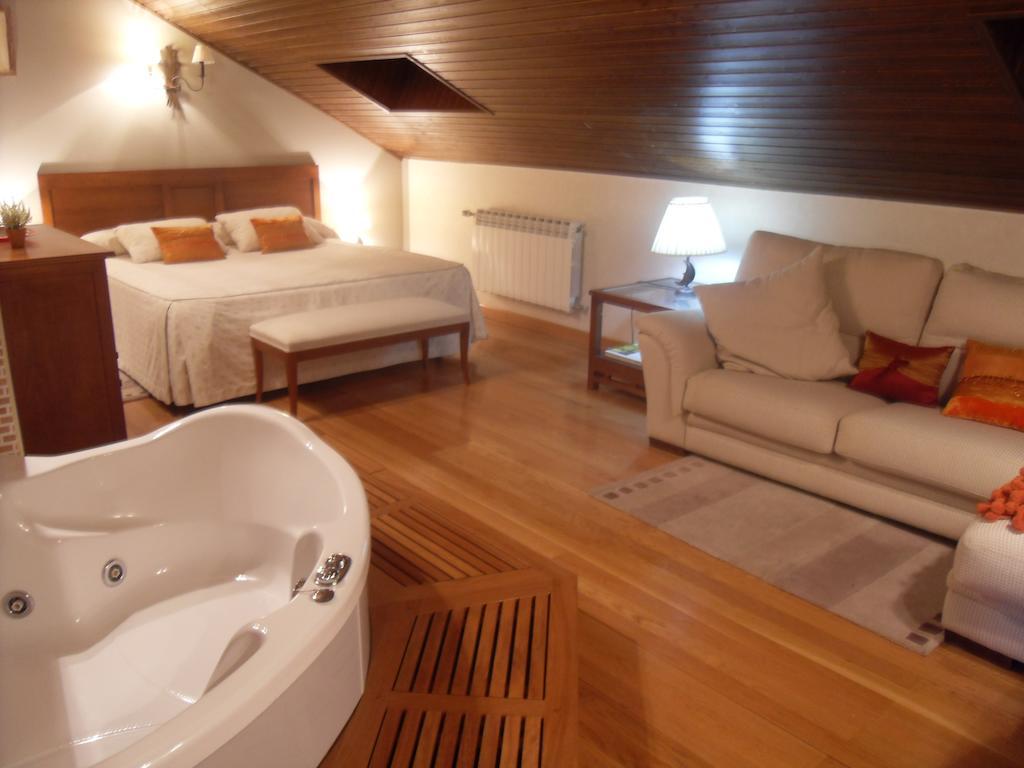 La Galamperna Hotel Nava del Barco Kamer foto